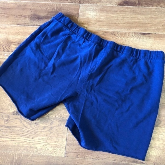 No Boundaries Pants - No Boundaries navy sweatshorts in size XL Juniors